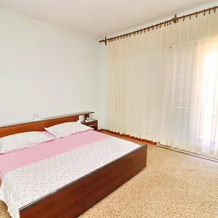 Peselj-three Bedroom With Terrace And Sea View شقة *